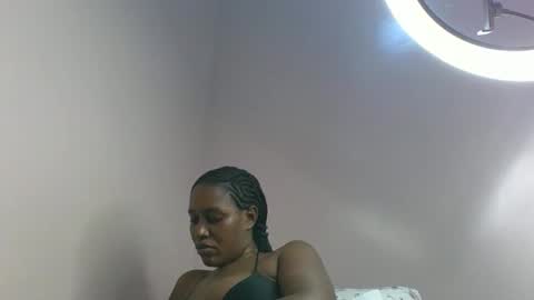 amber_cutie2 online show from 05/16/26, 02:19