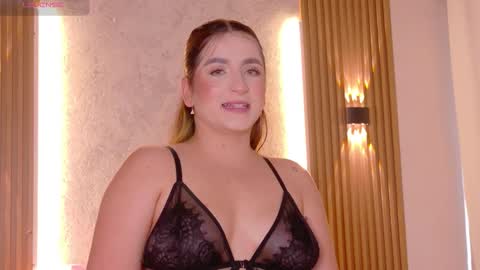 Amber online show from 02/09/26, 01:59