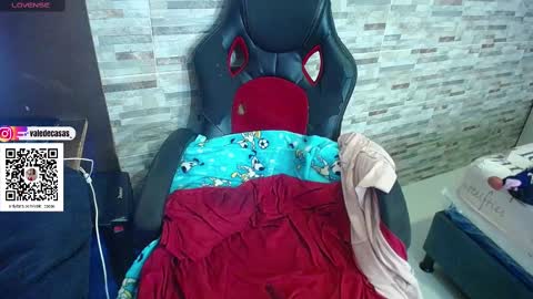 Snapshot of amber_kholin chatting on 02/24/25, 06:05 scarlett online show from 02/24/25, 06:05