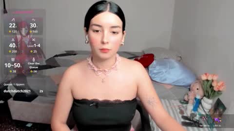 amber online show from 11/18/25, 12:05