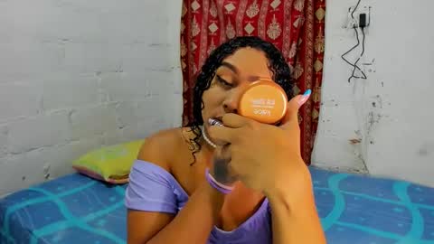 Snapshot of amber_lee20 chatting on 01/16/26, 12:47 LUISA online show from 01/16/26, 12:47