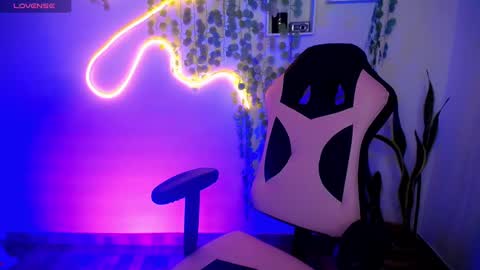 Amber online show from 02/17/25, 02:59