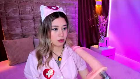 amber_palmer online show from 06/20/26, 03:37