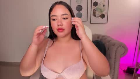 amber online show from 11/14/25, 12:04