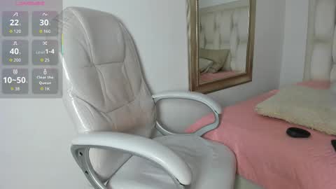 Michell  online show from 02/18/26, 02:35