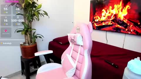 amber_sexy14 online show from 02/03/25, 09:30