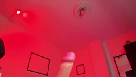 find me here ---    online show from 03/06/25, 10:47