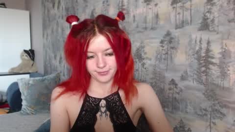 amber_tease_ online show from 10/19/25, 04:13