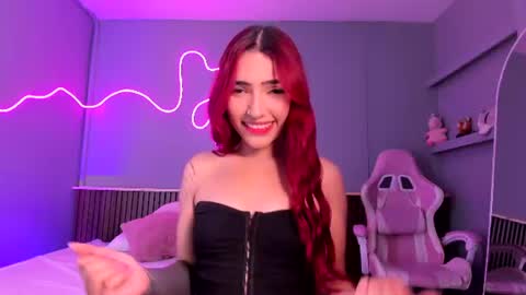 Snapshot of amberbaker21 chatting on 07/12/26, 11:45 Amber Baker online show from 07/12/26, 11:45