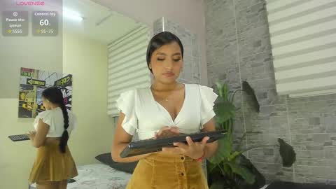 amberblazze online show from 10/17/25, 11:57