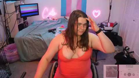 Snapshot of ambercutewheels chatting on 07/06/26, 09:28 Amber Cute Wheels online show from 07/06/26, 09:28