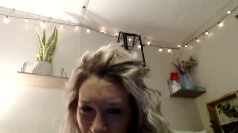 Snapshot of amberdesmond722 chatting on 02/01/26, 11:09 Kaligirll online show from 02/01/26, 11:09