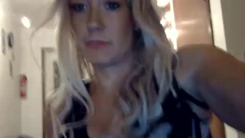 Snapshot of amberdesmond722 chatting on 07/12/26, 06:48 Kaligirll online show from 07/12/26, 06:48