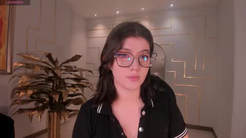 Amber  online show from 12/05/25, 08:49