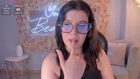 Amber  online show from 03/08/26, 05:28