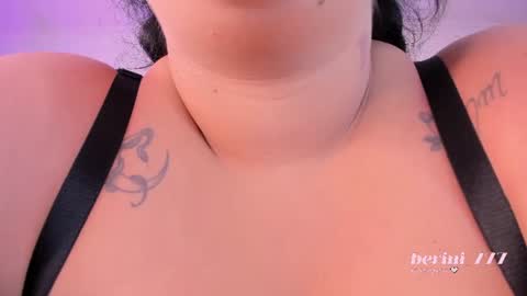Snapshot of amberinihoffman chatting on 06/21/26, 11:46 Amber online show from 06/21/26, 11:46