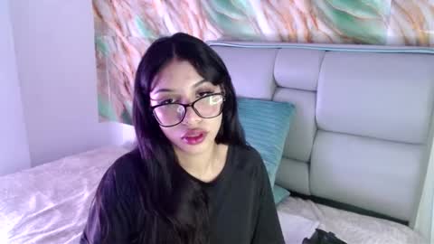 Amber Jeong online show from 02/28/25, 02:42