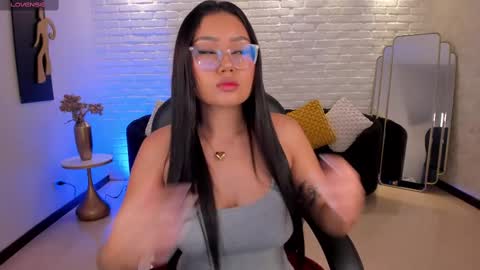 Amber  online show from 10/07/25, 02:31