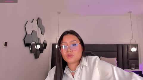 Amber  online show from 10/15/25, 04:23