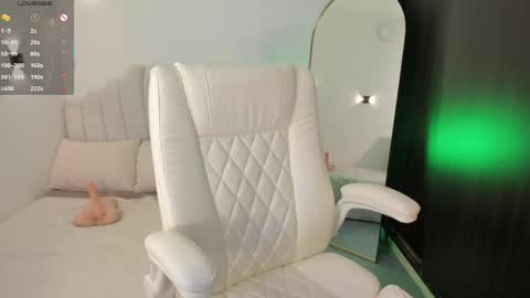 Amber  online show from 04/10/26, 10:36