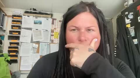 ambermoss7 online show from 04/23/26, 05:59