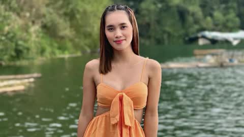 Snapshot of amberpleasure chatting on 12/25/24, 10:37 - DONT FORGET TO FOLLOW AND GIVE ME THUMBS UP online show from 12/25/24, 10:37