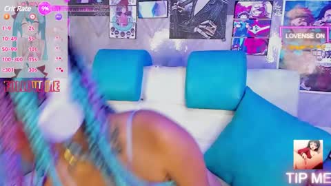 amberr_thompson online show from 03/11/25, 07:04