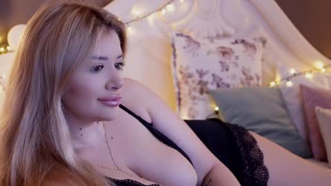 Snapshot of amberseyes chatting on 12/30/24, 09:59 Amberseyes online show from 12/30/24, 09:59