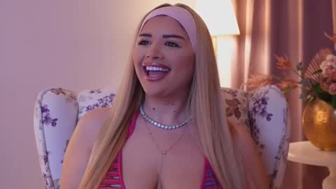 Snapshot of amberseyes chatting on 02/18/25, 07:54 Amberseyes online show from 02/18/25, 07:54