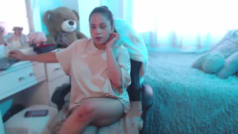 Amber  online show from 02/18/25, 04:37