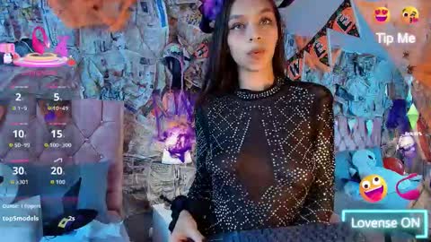amber online show from 10/09/25, 02:48