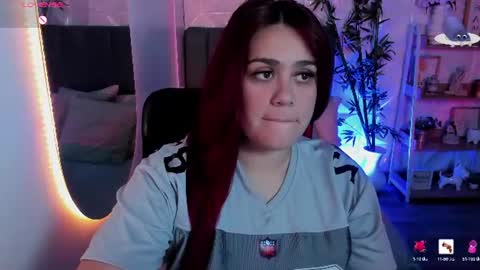 Snapshot of amberthomsonn chatting on 07/23/26, 04:21 Amber online show from 07/23/26, 04:21