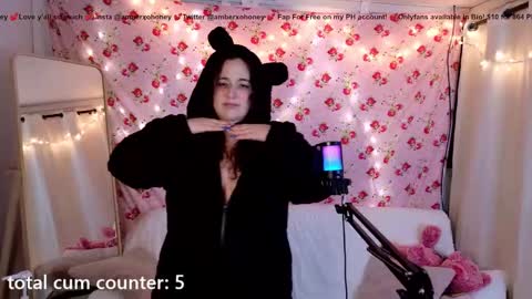 Amber Honey  online show from 02/28/25, 05:37