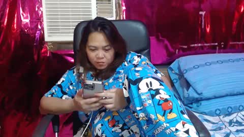 Snapshot of ambisyosa_moore chatting on 01/05/25, 06:24 Marie online show from 01/05/25, 06:24