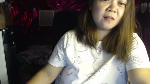 Snapshot of ambisyosa_moore chatting on 01/14/25, 04:08 Marie online show from 01/14/25, 04:08