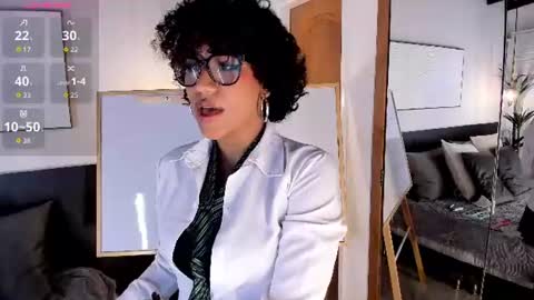 Ambra Cohelo  online show from 07/25/26, 11:30