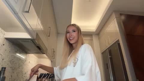 Ambre online show from 03/06/26, 04:09