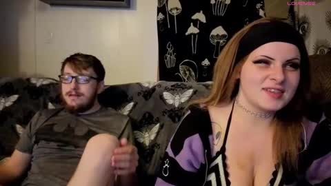 amburlicious online show from 11/25/25, 04:12