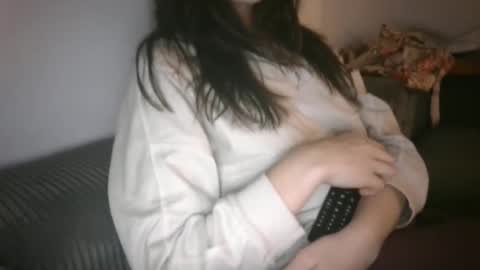Snapshot of amelia376 chatting on 12/18/24, 11:08 Amelia 3 3 3 online show from 12/18/24, 11:08