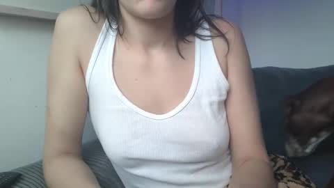 Snapshot of amelia376 chatting on 01/09/25, 01:35 Amelia 3 3 3 online show from 01/09/25, 01:35