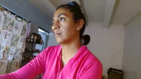 amelia  online show from 02/02/26, 01:54