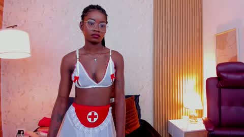 Snapshot of amelia_adms chatting on 02/11/25, 05:29 Amelia Adams online show from 02/11/25, 05:29