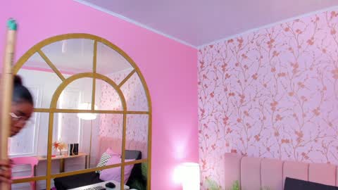 Snapshot of amelia_adms chatting on 02/26/25, 01:21 Amelia Adams online show from 02/26/25, 01:21