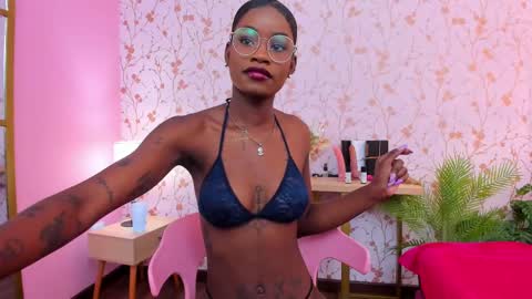 Snapshot of amelia_adms chatting on 03/10/25, 10:13 Amelia Adams online show from 03/10/25, 10:13