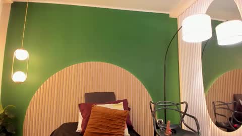 Snapshot of amelia_adms chatting on 11/15/25, 07:16 Amelia Adams online show from 11/15/25, 07:16