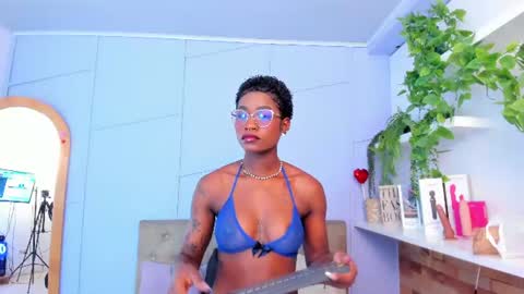 Snapshot of amelia_adms chatting on 06/26/26, 12:09 Amelia Adams online show from 06/26/26, 12:09