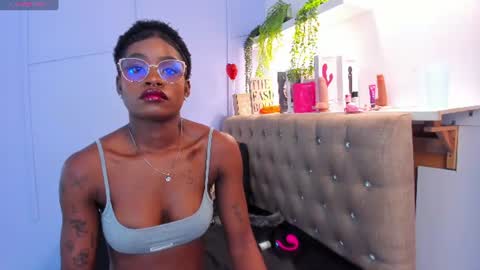 Snapshot of amelia_adms chatting on 07/06/26, 03:03 Amelia Adams online show from 07/06/26, 03:03
