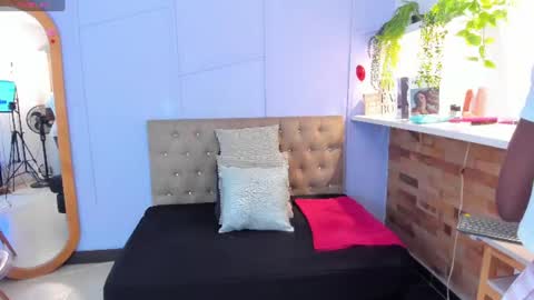 Snapshot of amelia_adms chatting on 07/14/26, 12:22 Amelia Adams online show from 07/14/26, 12:22