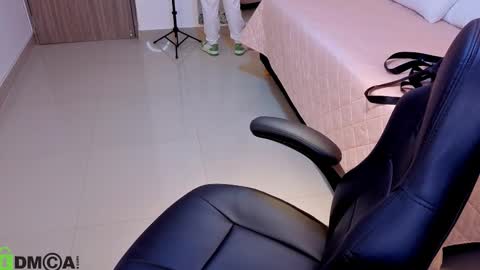 AMELIA online show from 11/14/25, 11:42