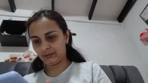 amelia online show from 11/05/25, 09:59